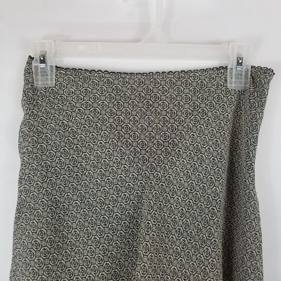 Old Navy A Line Skirt. Size 1. Black Tan. - Picture 5 of 12